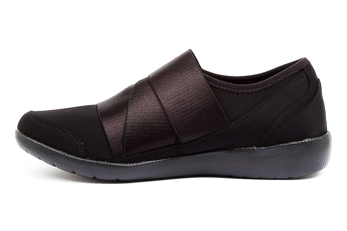 Ziera Urban FF Black-Black Sole Womens #color_black