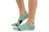On Performance Low Sock Meadow/Niagara Womens